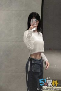 共青团员孔雨朵不雅视频流出 没想到背地里竟然这么骚气