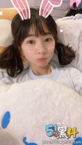 甜美系女大学生大尺度私密视频曝光 私底下竟然这么放荡