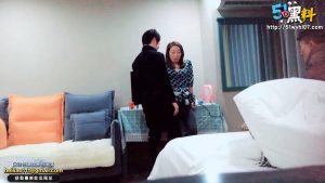 探花老鸡阿姨合集~少女vs阿姨 精神小伙约会实录对比太真实！