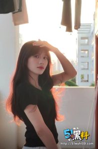 大庆师范学院学妹鉴定骚货！上床在主动翘高让渣男老汉推车