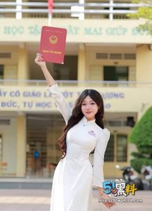 校花郑玉娇私密视频泄露 大尺度福利让人口水直流！