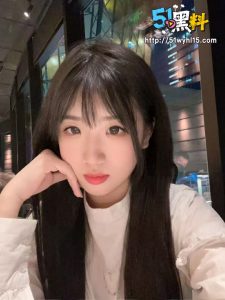 酒吧设局迷奸大学妹视频流出！在酒店任人摆布