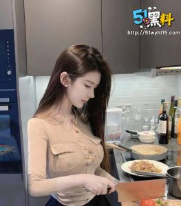 沪爷圈的玩物 上海名媛张佳怡被爆床上花样百出