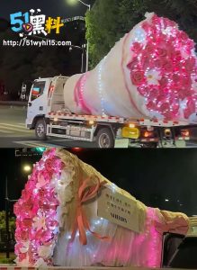 520破防的瞬间 有的野战 有的捡尸 有的当舔狗 有的送花