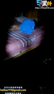 每次探望孙子都带点异样 真相却是背着儿子乱伦