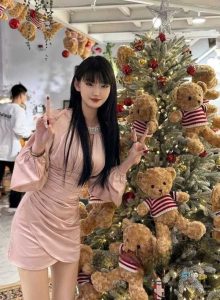 湖南极品女大被富二代1fKabuto征服 抛弃男友与fKabuto酒店激战