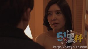 韩国色情电影 好友妈妈陷入激情漩涡 熟女人妻的魅力诱惑