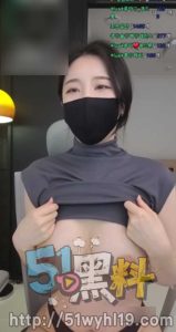 韩国巨乳主播bboever2865直播抖奶撩人 掀衣露乳爽翻直播间