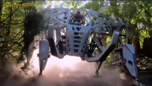 这是机甲战士了吧😳 科幻片里的黑科技被制造出来了！