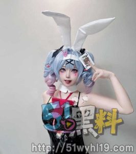 北京大三萝莉希尔薇私密视频泄露！宿舍裸舞爆菊紫薇近距离特写