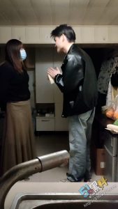 南京阿红事件 全网称为最帅的小伙皮夹哥 二次光临红姐闺房