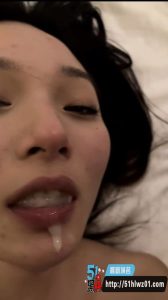 广东东莞01年刘鑫被包养视频流出  性格温柔事少真诚没有什么套路