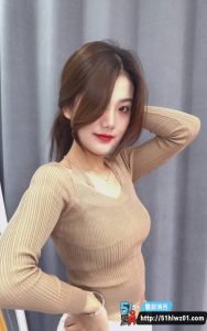 许昌文旅学院学审美江疏涵被男友强行深吼 性爱视频被爆料全校疯传