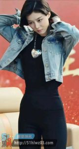 台球女神王思诺布不雅视频火爆全网 在床上被猛烈抽插 露脸口交 完美形象崩塌！