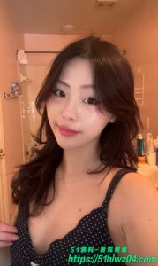 OF反差婊soph96719最新性爱合集 娇嫩小穴被花式玩弄 手指扣穴呻吟不断