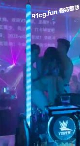 难道这就是做鸡和做鸭的区别吗(ﾟ3ﾟ)～♪