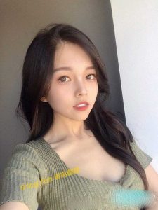 国产自拍 魔都00后名媛李依依 性爱流出