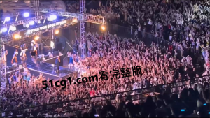 韩国汉阳大学校庆，请了鸟叔，与病毒共存