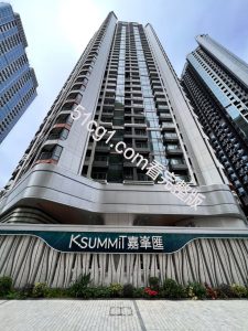 香港一住宅情侣阳台上演活春宫