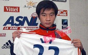 韩国足坛 曾拯救孙兴慜的国脚黄义助 与多名女团成员性爱视频流出！