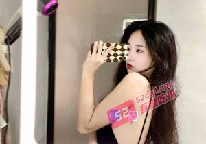 沈阳 极品反差婊「宋薇薇」 ，白天是儒雅的瑜伽老师，晚上男友的泄欲小骚鸡。