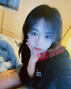 暗恋6年的女神 — 发现被人狠狠的操是种什么感觉！