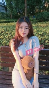 校园的炮机 — 被学长调教从清纯的小学妹变成纯欲的小骚货，露脸视频被流出。