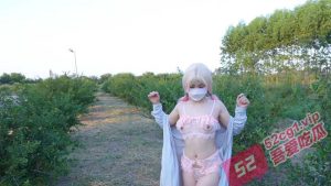 樱桃小花剧情 公园咋找了个站街女 美景配美女 野外露出开炮 最后被路人发现 太有趣了