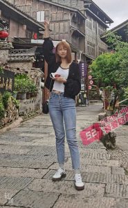 河南师范大学法语系 大三眼镜妹汪小菲 异地恋的男友来之前先用大黑屌自己爽一下 然后等着男友大海捞针