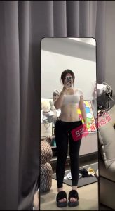 医疗美容院股东 网红美女 美羊羊 做外围性爱视频被网友扒出 极度反差！