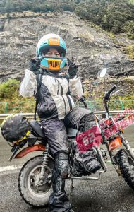 快讯！百万机车女网红欧可爱坐朋友车出事故，掉入海中，因车窗未能打开而溺亡，可怕的是她曾说像睡在海里