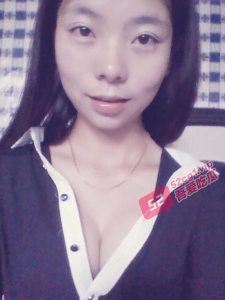 广西人妻 骚娘们 吴春燕 老公在外赚钱 自己在家寂寞空虚 被网路pua大神自拍自慰求安慰