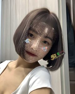 机车博主 多人运动性爱视频流出，3P已经觉得够骚了，还搞4P，这是真的忙的过来吗？