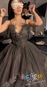 朋友妻不客气～骚逼嫂子被我征服 调教成喜欢吃鸡巴的母狗 真是又骚又可爱