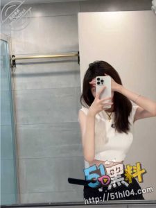 海角乱伦大神 奶子即正义 约操小姨子 黑色性感睡裙诱惑 干的小姨子直求饶！