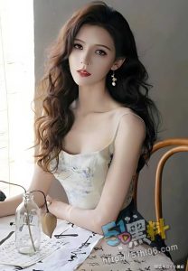 张予曦艳照泄密门！知名女星张予曦隐私泄漏 诱导粉丝赚取不法利益！