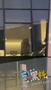 深圳腾讯海滨大厦现场直播！加班沟通内容 全网疯传！