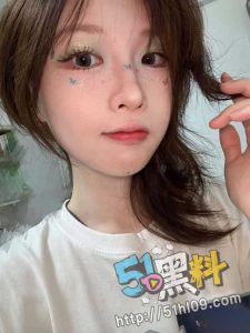 上海师范大学龙婕玉 粉嫩紧致的蜜穴 天生的榨精肉便器