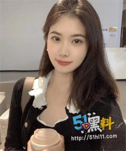 杭州泰隆银行黄晓靑 多次婚内出轨 还与领导换妻玩SM～