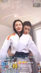 网红智博曝男友焦皮渣出轨富婆 花60岁金主舅舅百万 男女老少通吃！