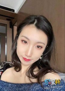 中国音乐学院反差学妹 遭肌肉男友暴力进入 最后差点被操晕过去！