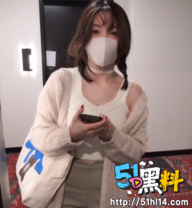 玩偶姐姐新作～甜美游戏陪玩被忽悠上床 这样陪玩是为了好评吗？