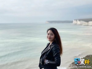 英国谢菲尔德大学情侣 喜欢玩多人群p 学生证验证绝对真实！