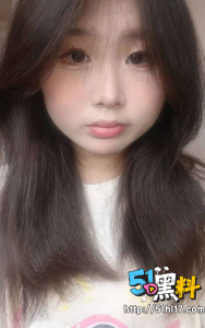 贵州清纯少女成精盆 窗台拉开窗帘狠狠后入 对白真的太有意思了