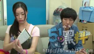 年轻女学生与老师补课激情整夜 师生缠绵情欲交织的理性崩塌