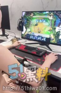 成都软萌尤物十七想长胖露脸金主调教视频曝光！上位骑乘娇喘妩媚