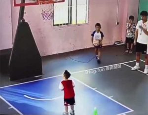 连屎反应 王炸 ＃屎💩🏀