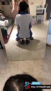 爆操校服女大学生 演绎父女乱伦 淫语挑逗  刺激高潮 欲望还是战胜了理智